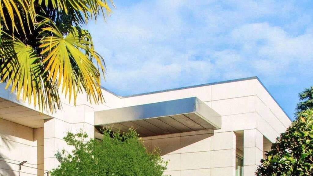 Villa zum Kauf provisionsfrei 5 Zimmer 370 m² Rovellasca 22069