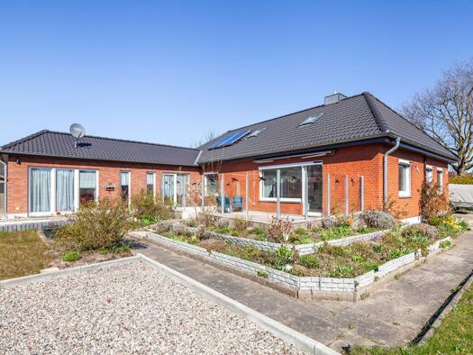 Einfamilienhaus zum Kauf 579.000 € 8,5 Zimmer 180 m² 745 m² Grundstück Burg auf Fehmarn Fehmarn 23769