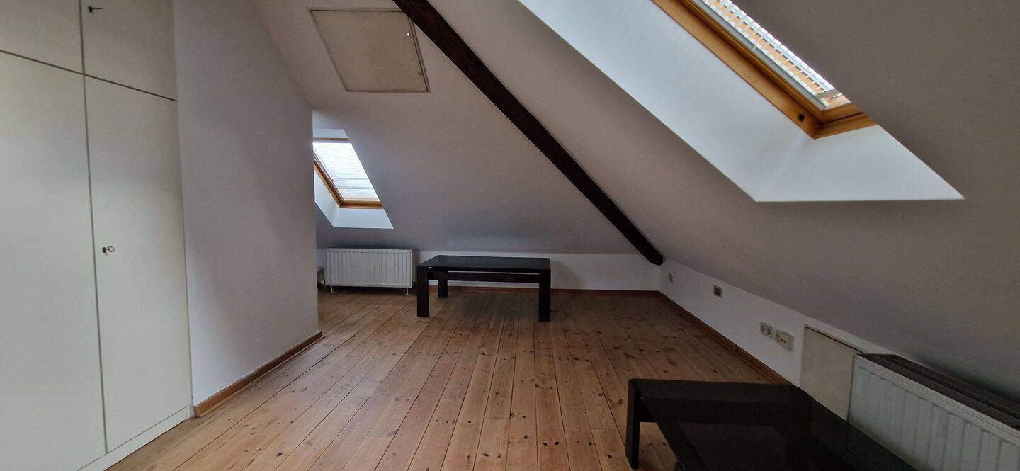 Property thumbnail 6