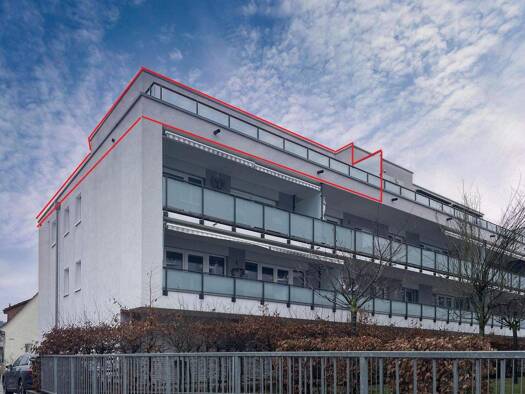 Penthouse zur Miete 1.270 € 2 Zimmer 91 m² frei ab 01.03.2026 Weil am Rhein 79576