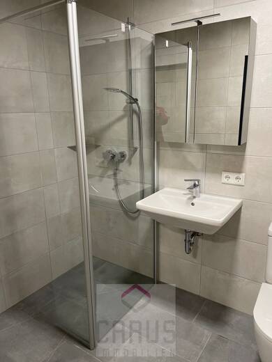 Wohnung zur Miete 710 € 2 Zimmer 57 m² Deggendorf Deggendorf 94469