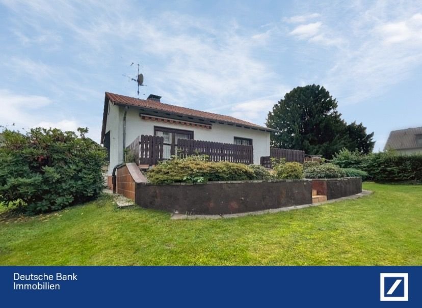 Einfamilienhaus zum Kauf 249.000 € 2,5 Zimmer 65 m²<br/>Wohnfläche 635 m²<br/>Grundstück ab sofort<br/>Verfügbarkeit Aegidienberg Bad Honnef 53604