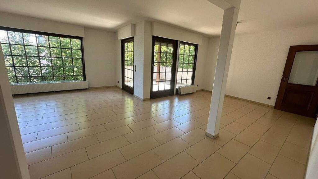 Stadthaus zur Miete 1.700 € 250 m² 540 m² Grundstück frei ab sofort Michelbach Aarbergen 65326