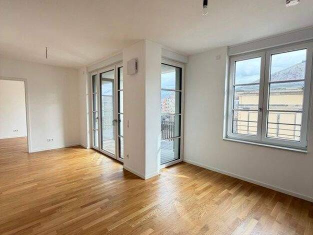 Wohnung zur Miete 888 € 2 Zimmer 58,2 m² 4. Geschoss frei ab 26.03.2026 Schützengasse 32 Wilsdruffer Vorstadt/Seevorstadt-West Dresden 01067