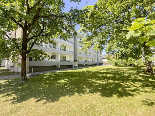 Wohnung zum Kauf 343.000 € 2 Zimmer 63,9 m² EG Berg am Laim München 81673