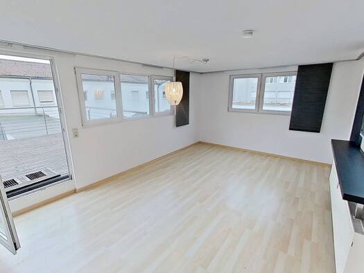 Wohnung zur Miete 725 € 2 Zimmer 40,8 m² 3. Geschoss frei ab 16.11.2026 Schwabstraße 33 B West Stuttgart 70197