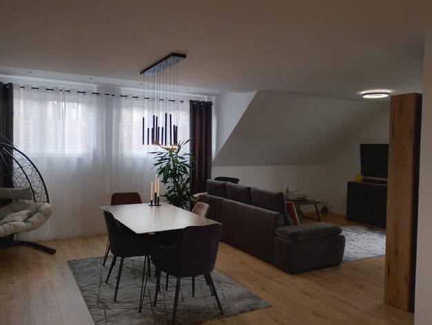 Wohnung zur Miete 1.250 € 3 Zimmer 100 m² 2. Geschoss frei ab 01.06.2026 Eisingen 97249