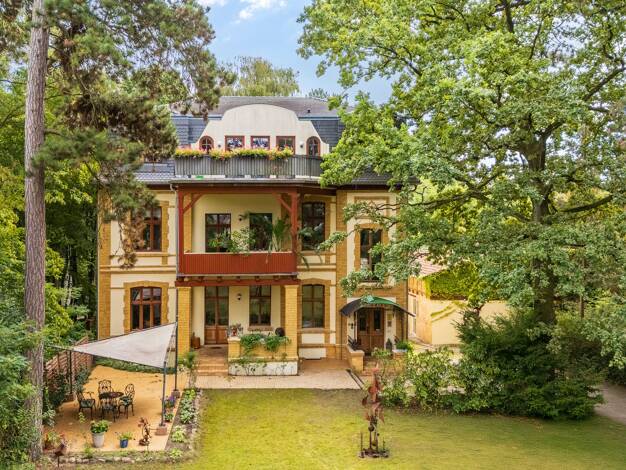 Mehrfamilienhaus zum Kauf 2.500.000 € 13 Zimmer 455,6 m² 2.519 m² Grundstück Lichterfelde Steglitz-Zehlendorf 12203