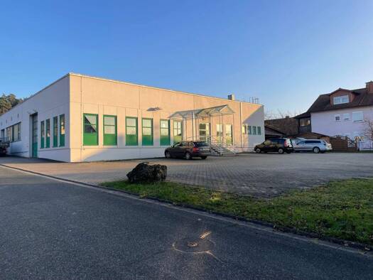 Produktionshalle zum Kauf 648.000 € 815 m² Lagerfläche Am Peunt 17 Trainau Redwitz a.d.Rodach 96257