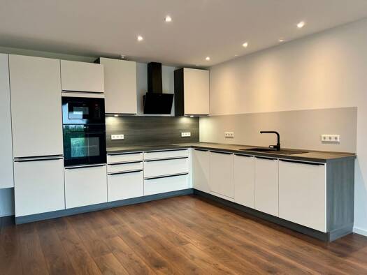 Wohnung zur Miete 1.490 € 3 Zimmer 90 m² Geschoss 1/3 frei ab sofort Bauerweg 28 Elmshorn 25335