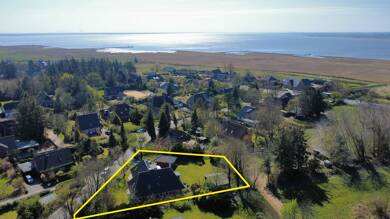 Einfamilienhaus zum Kauf 470.000 € 6 Zimmer 250 m² 1.486 m² Grundstück frei ab sofort Strandweg 13 Halebüll Husum 25813