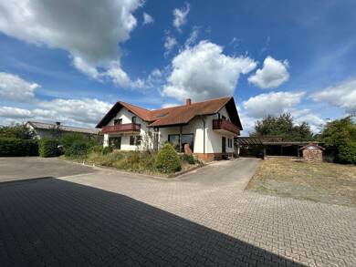 Haus zum Kauf 7 Zimmer 278 m² 3.438 m² Grundstück Kandel / Minderslachen 76870