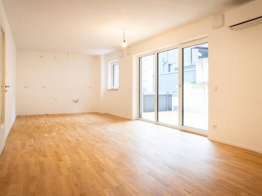 Wohnung zur Miete 930 € 2 Zimmer 57,4 m² Geschoss 2/3 frei ab sofort Berg Landshut 84036