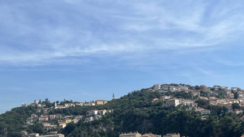 Wohnung zum Kauf 305.000 € 4 Zimmer 115 m² Rijeka 51000