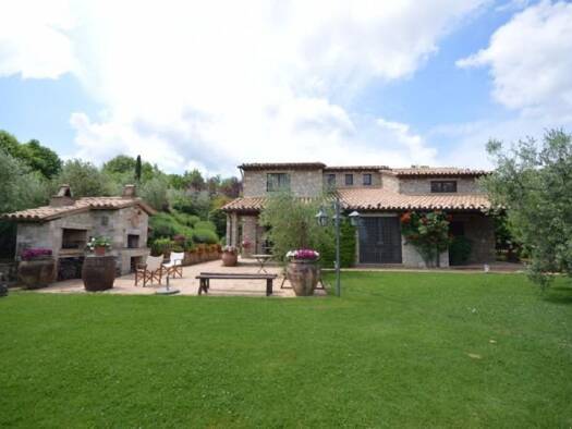 Bauernhaus zum Kauf 750.000 € 10 Zimmer 330 m² 5.000 m² Grundstück Todi