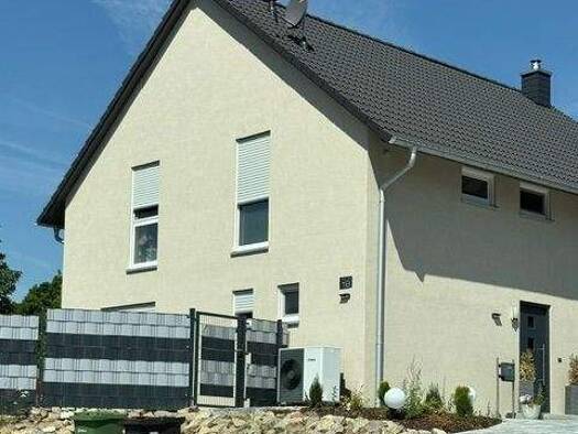 Einfamilienhaus zum Kauf 819.000 € 6 Zimmer 171 m² 1.084 m² Grundstück frei ab 01.08.2026 Ailsbach Lonnerstadt 91475
