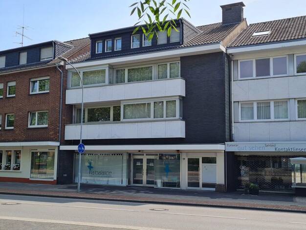 Mehrfamilienhaus zum Kauf provisionsfrei 780.000 € 14 Zimmer 455 m² 325 m² Grundstück Andreas-Bräm-Straße 19 Neukirchen Neukirchen-Vluyn 47506