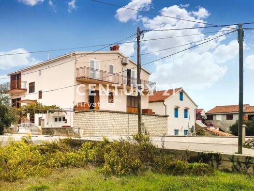 Haus zum Kauf 650.000 € 3 Zimmer 370 m² Kukljica
