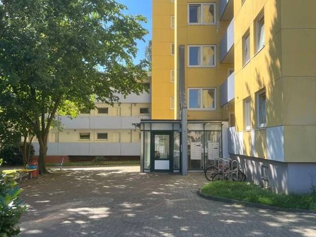 Wohnung zur Miete 524 € 2 Zimmer 61 m² 5. Geschoss frei ab 06.08.2025 Hakenwehrstraße 7 Blumenthal Bremen 28779
