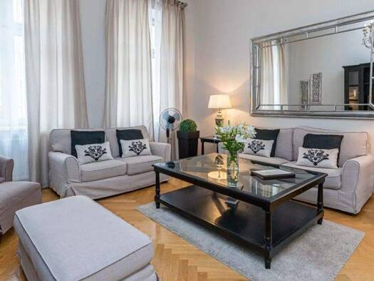 Wohnung zur Miete 650 € 2 Zimmer 80 m² frei ab sofort Lindenstraße 67 B Bürgerfelde Oldenburg 26123