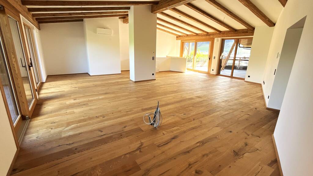 Maisonette zum Kauf - Erstbezug 985.000 € 3 Zimmer 86 m² EG Söll 6351