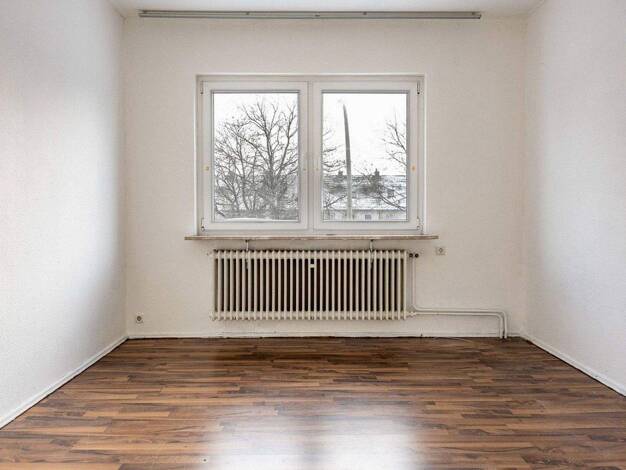 Reihenmittelhaus zum Kauf provisionsfrei 199.900 € 8 Zimmer 143,9 m² 318,5 m² Grundstück Lehe Bremerhaven 27576