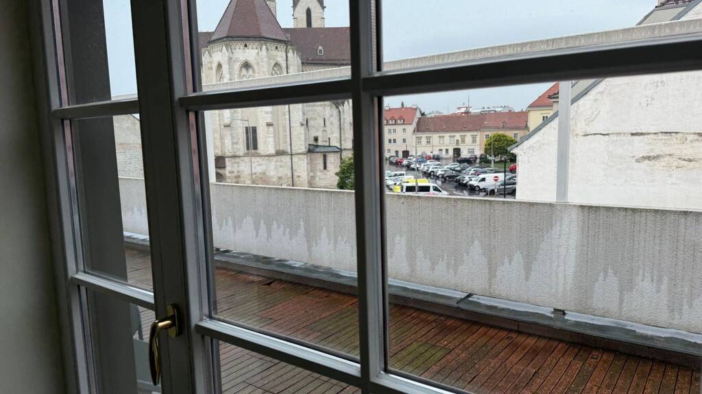 Maisonette zur Miete 1.445 € 210 m² 2. Geschoss Wiener Neustadt 2700