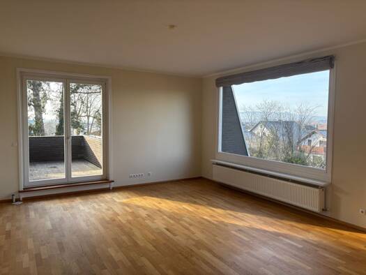 Wohnung zur Miete 1.500 € 4 Zimmer 150 m² Geschoss 1/2 frei ab sofort Ihringshausen Fuldatal 34233
