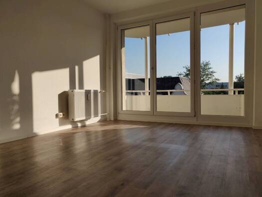 Wohnung zum Kauf provisionsfrei 191.000 € 3 Zimmer 60,1 m² 3. Geschoss Kipsdorfer Straße 143 Tolkewitz/Seidnitz-Nord Ortsamtsbereich Blasewitz 01279
