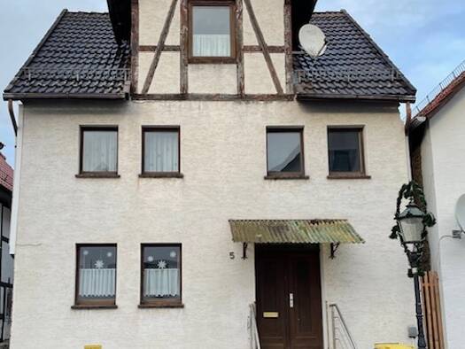 Haus zum Kauf 79.000 € 203 m² Grundstück frei ab sofort Steinstraße 5 Helmarshausen Bad Karlshafen 34385