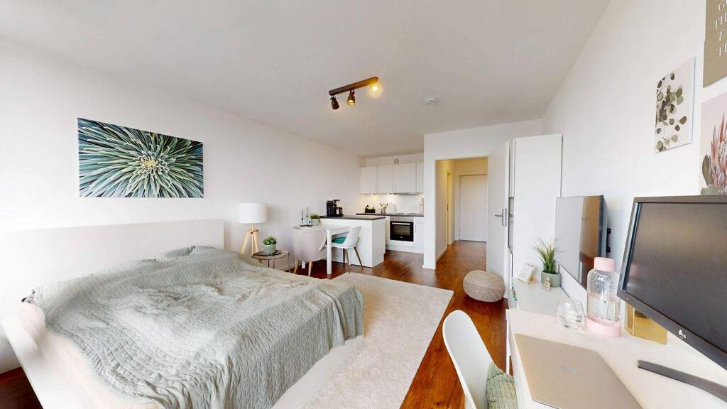 Studio zum Kauf 369.000 € 1 Zimmer 32,4 m² 11. Geschoss Leopoldstraße 206 Schwabing-Freimann München 80804