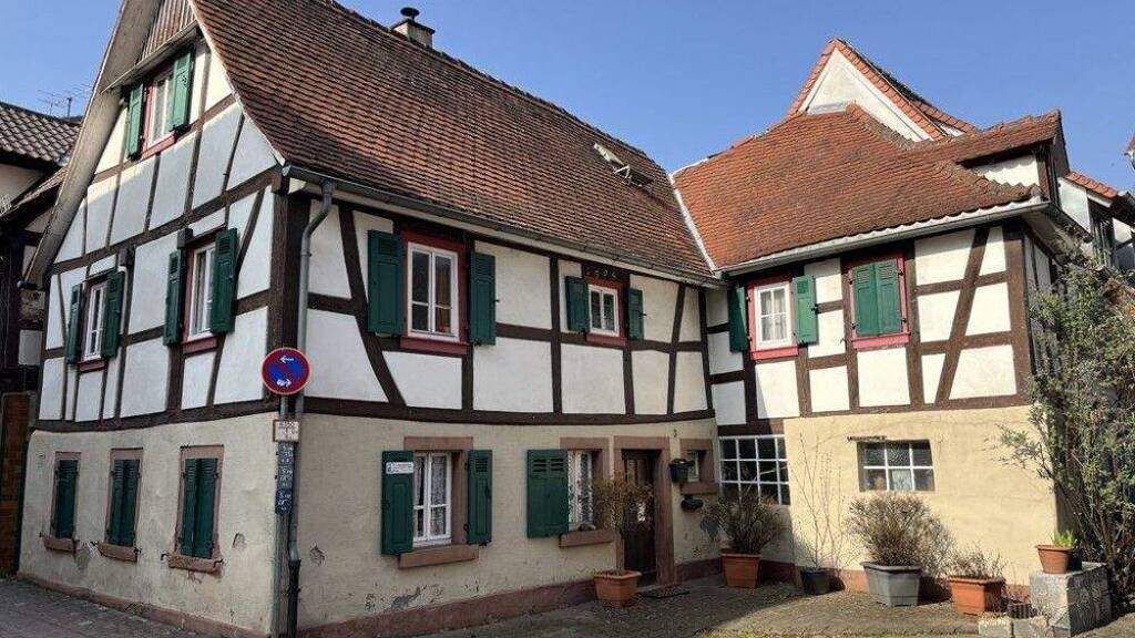 Einfamilienhaus zum Kauf 175.000 € 6 Zimmer 111 m² 219 m² Grundstück Neustadt Breuberg / Neustadt 64747