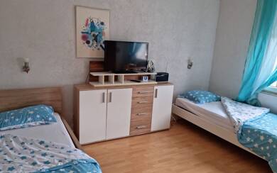WG-Zimmer zur Miete Wohnen auf Zeit 590 € 20 m² frei ab 29.08.2025 Vaihinger Strasse 0 Möhringen - Mitte Stuttgart-Möhringen 70567
