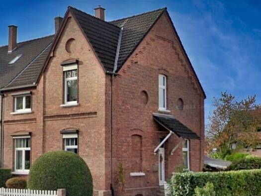 Doppelhaushälfte zum Kauf 429.000 € 5 Zimmer 134,7 m² 694 m² Grundstück Hochheide Duisburg 47198