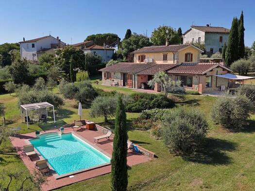 Bauernhaus zum Kauf 690.000 € 5 Zimmer 240 m² 3.440 m² Grundstück Panoramablick Cortona 52044