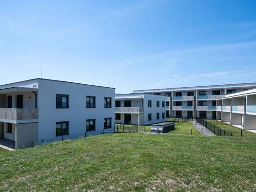 Wohnung zur Miete 853 € 2 Zimmer 62,9 m² frei ab 30.09.2026 Wiener Neustadt 2700