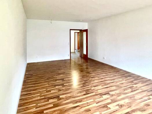 Wohnung zur Miete 1.272 € 4 Zimmer 106 m² 1. Geschoss Fuhlsbüttel Hamburg / Fuhlsbüttel 22335