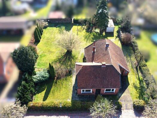 Bauernhaus zum Kauf 189.000 € 7 Zimmer 97 m² 1.339 m² Grundstück Hesel 26835