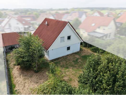Haus zum Kauf 299.000 € 6 Zimmer 153 m² 795 m² Grundstück Stafflangen Biberach an der Riß 88400