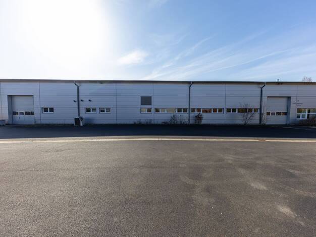 Halle/Industriefläche zum Kauf 11.000 m² Lagerfläche Stadeln Fürth 90765