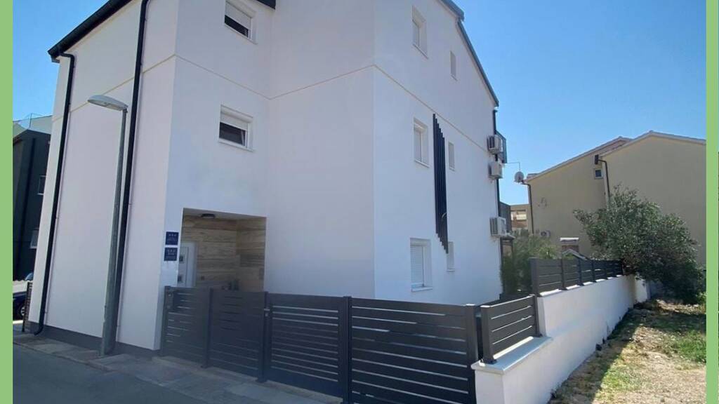 Haus zum Kauf 1.250.000 € 375 m² Grundstück Vodice 22211