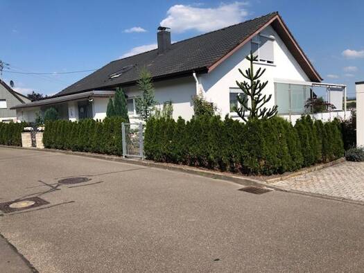 Einfamilienhaus zum Kauf 984.000 € 10 Zimmer 328 m² 720 m² Grundstück Zizishausen Nürtingen 72622