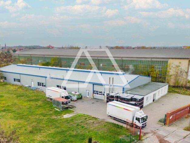 Halle/Industriefläche zur Miete provisionsfrei 1.296,1 m² Lagerfläche teilbar ab 1.296,1 m² Schönebeck 39218