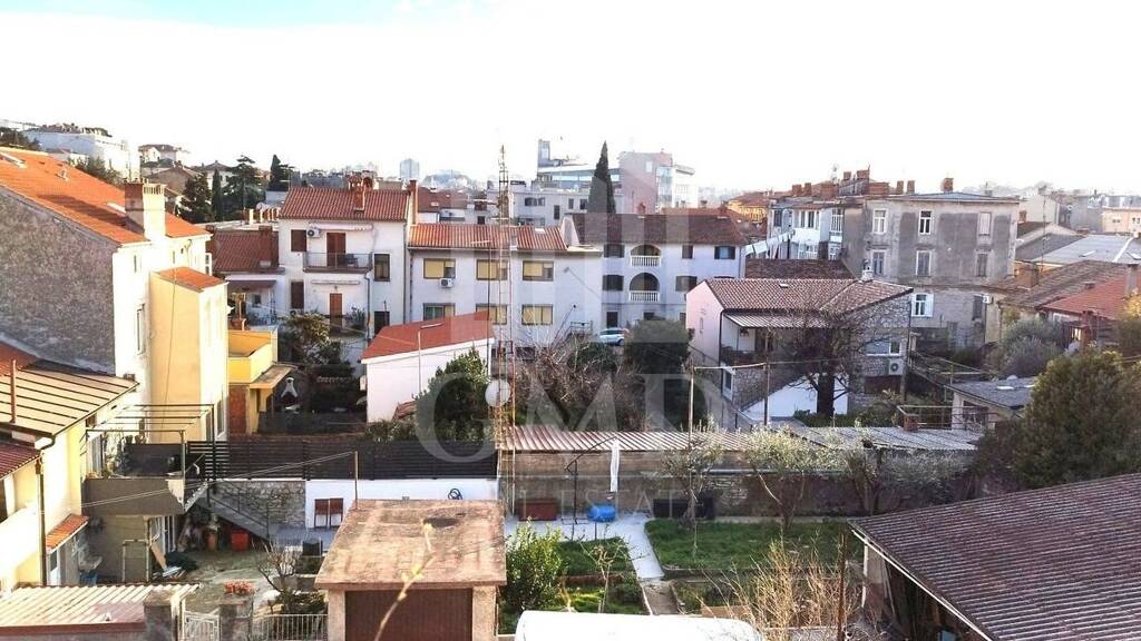 Wohnung zum Kauf 124.700 € 3 Zimmer 76 m² 2. Geschoss Center