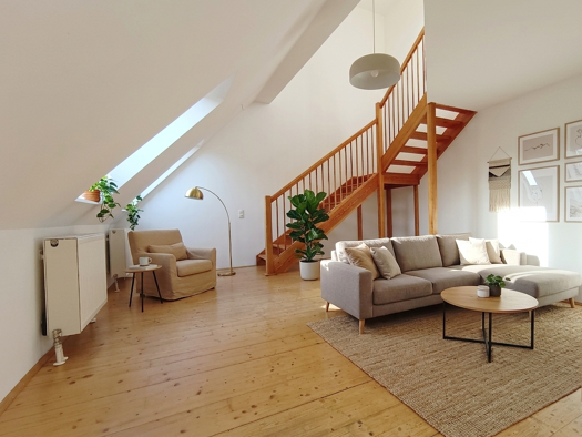 Wohnung zur Miete 1.325 € 2 Zimmer 66,3 m² 3. Geschoss frei ab 15.05.2026 Wien 1080