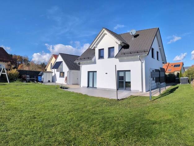 Einfamilienhaus zum Kauf provisionsfrei 689.000 € 5 Zimmer 115 m² 954 m² Grundstück Ebnat 73432