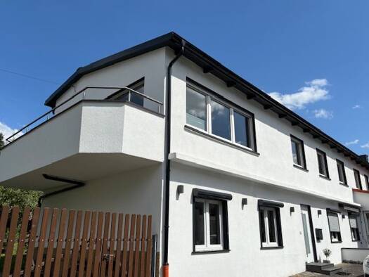 Mehrfamilienhaus zum Kauf provisionsfrei 695.000 € 9,5 Zimmer 210 m² 540 m² Grundstück Gießen 35394