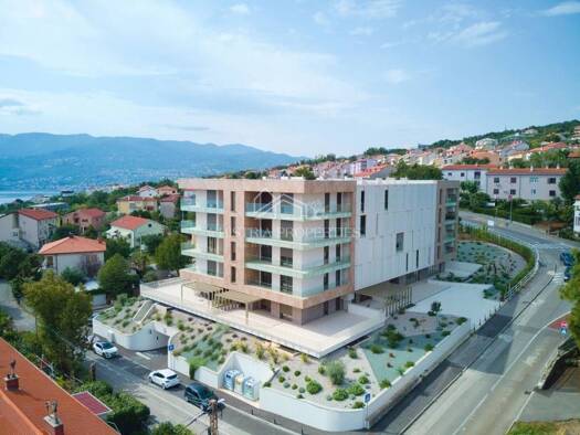 Wohnung zum Kauf 540.000 € 4 Zimmer 104 m² 2. Geschoss Kantrida, Rijeka Rijeka