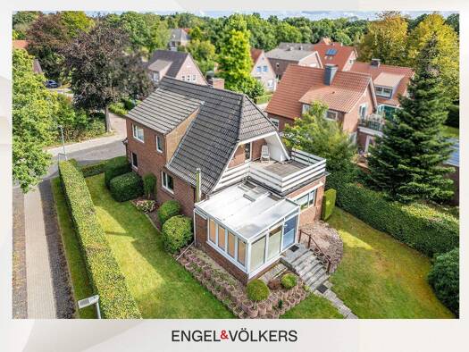 Einfamilienhaus zum Kauf 295.000 € 5 Zimmer 145 m² 789 m² Grundstück Innenstadt Aurich 26603