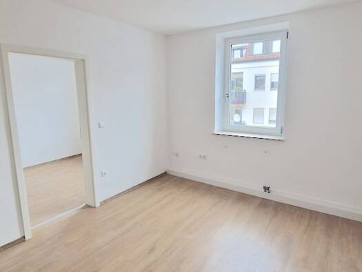 Wohnung zum Kauf 219.000 € 2 Zimmer 58 m² 2. Geschoss Nikola Landshut 84034